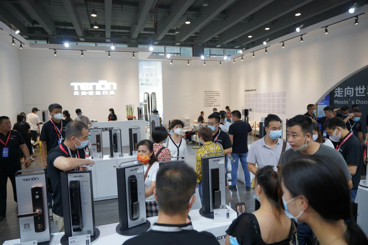 2022中国建博会首日，紫珺保展馆盛况引关注！