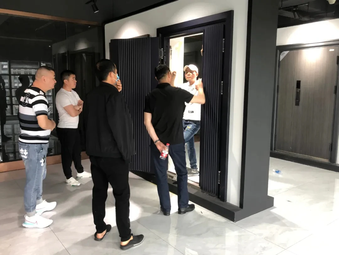 紫珺保空降永康门博会,智能门培训基地首秀引各界关注|原文章配图